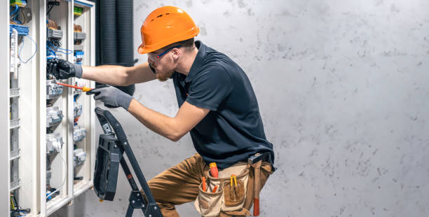 Best Licensed Electrician  in Nd Lake, WI